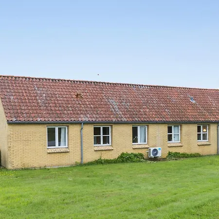 Vakantiehuis 1 Bedroom Cozy In Nykobing M *